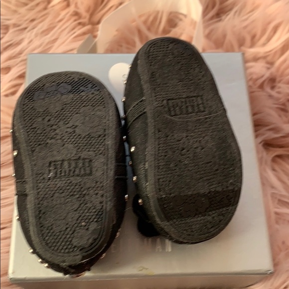 Stuart Weitzman baby shoes - Picture 3 of 4